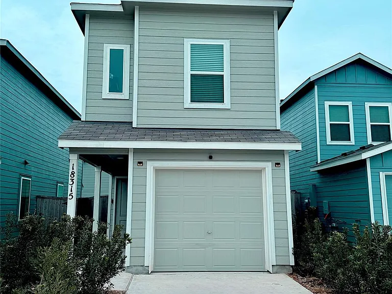 18315 Palazzo Romano Ln — Photo 2