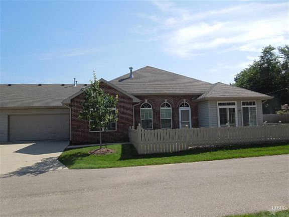 3rd image of 4206 Forest Creek Pkwy