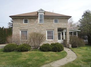 307 E Mill St, Capac, MI 48014