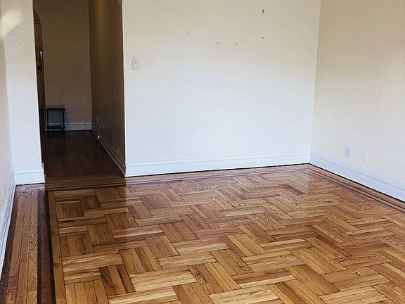 3rd image of 1745 E 18th St APT 2H