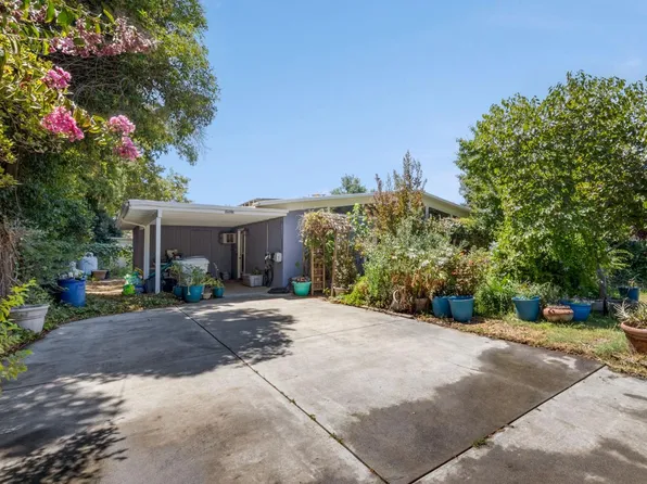 42137 9th St, Knights Landing, CA 95645