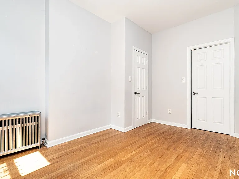 183 Jefferson St #1L — Photo 9
