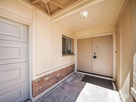 4th image of 11240 N 32nd Ave