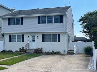 604 Beach Ave E, Brigantine, NJ 08203