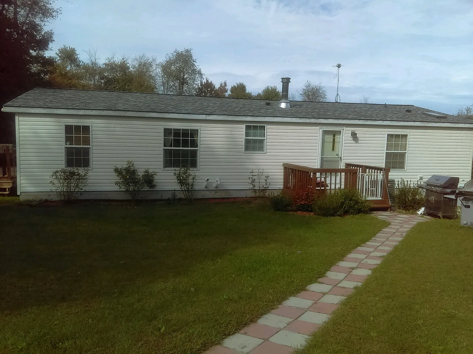 230 Salem Church Rd photo 1