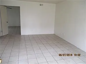 2 bed, 1.5 bath, 1352 sqft, $1,250 — Photo 3