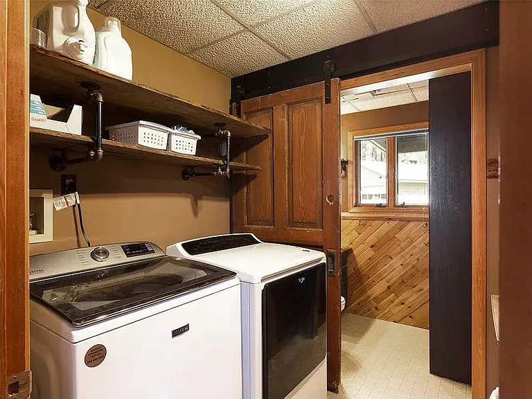 4020 Wakantanka Way — Photo 31