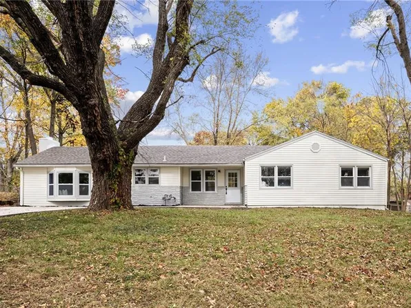 9350 E 70th Ter, Raytown, MO 64133