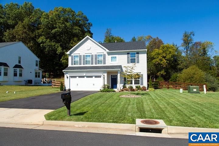 1st image of 402 Holly Hill Dr