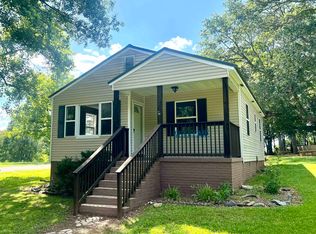 6140 Hopewell Rd, Hickory Grove, SC 29717