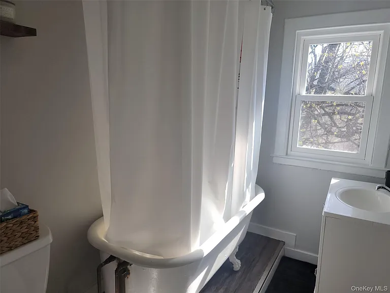 7 Stone Ridge Rd — Photo 25