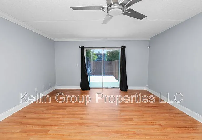 2862 Somerset Park Dr — Photo 13
