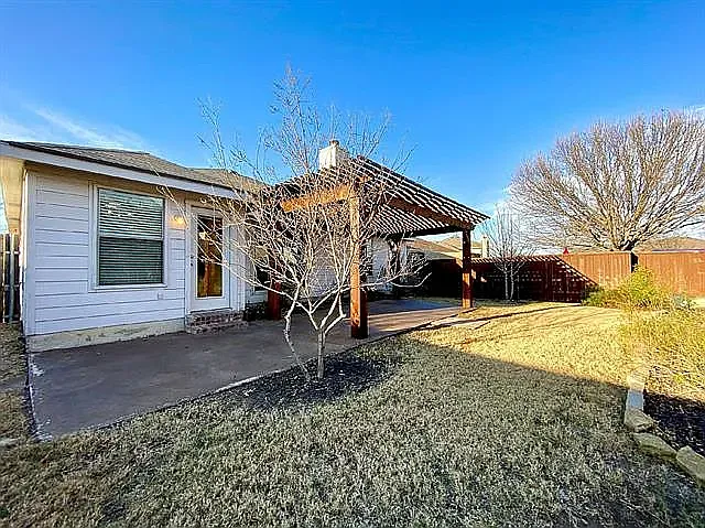 1000 Campbell Dr — Photo 15