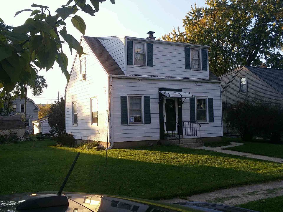 1st image of 130 East Ave