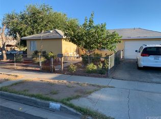 3235 E Avenue Q4, Palmdale, CA 93550