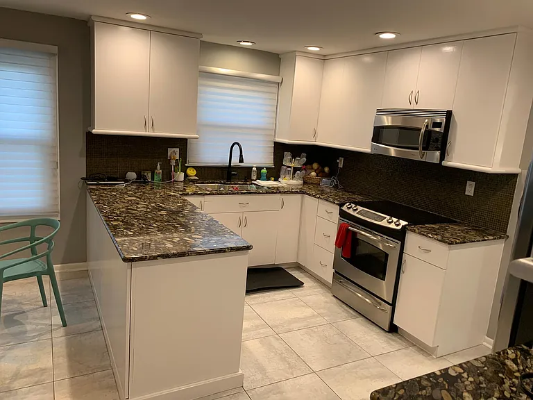 1613 Mayflower Ln — Photo 20