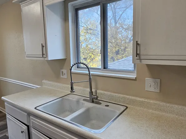 3022 Ruby Ave #3022, Kansas City, KS 66106