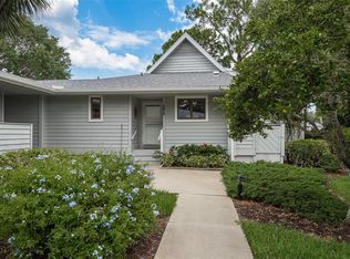 1015 Caravel Ct, Tarpon Springs, FL 34689