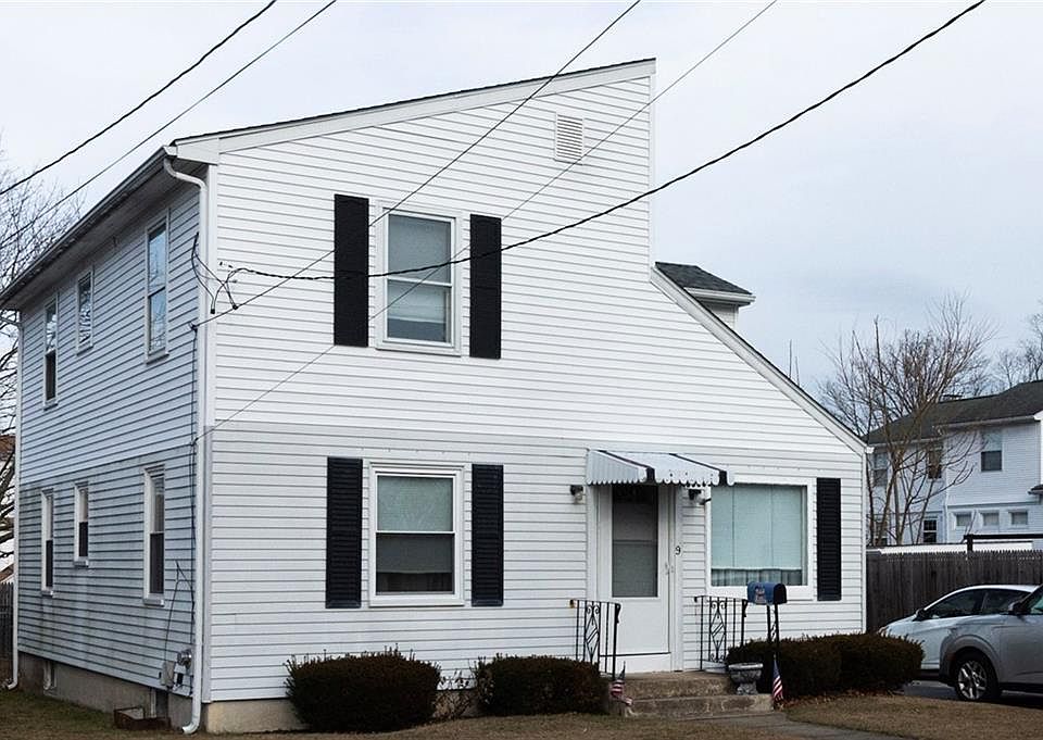 1st image of 9 Alden Dr