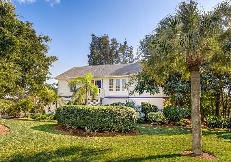 1st image of 3301 Twin Lakes Ln