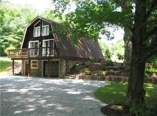 124 Hoover Rd, Hookstown, PA 15050