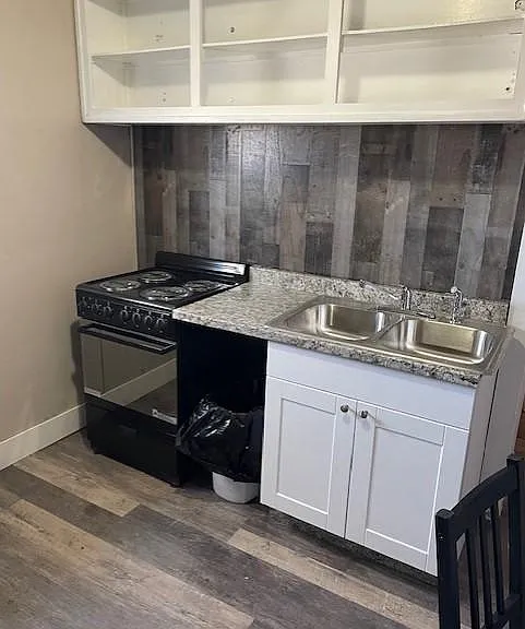 316 E Flaming Gorge Way #215 — Photo 3