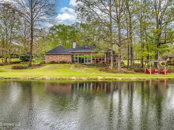 409 N Lake Dr, Brandon, MS 39042