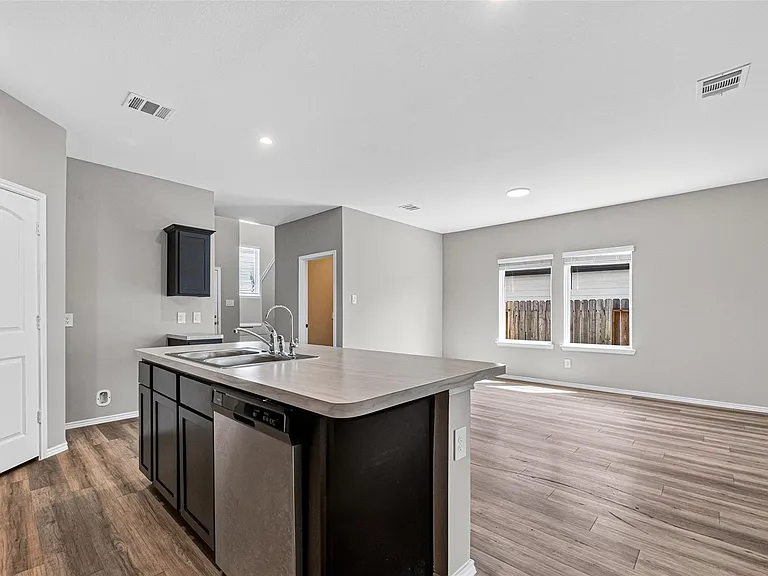 14529 Lily Plains Dr — Photo 17