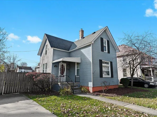 125 Gallup St, Mount Clemens, MI 48043