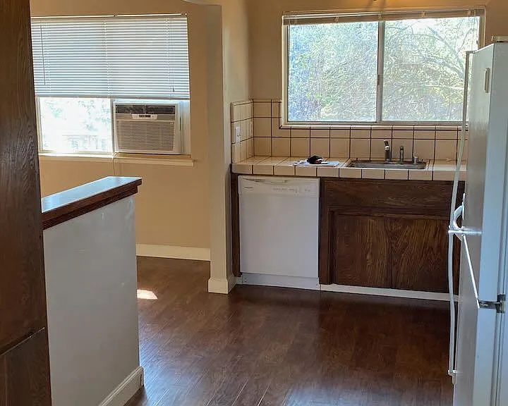 Open kitchen