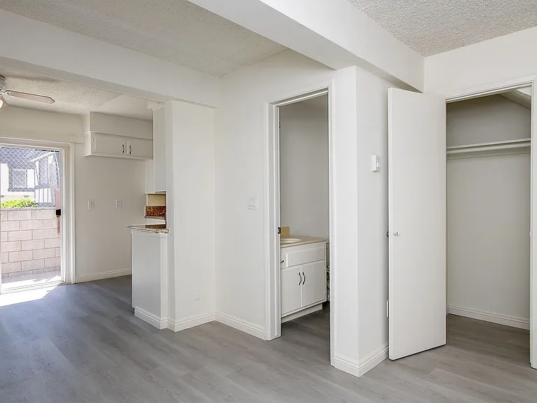 216 Palmetto Dr — Photo 25