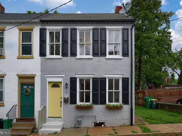 11 Hazel St, Lancaster, PA 17603