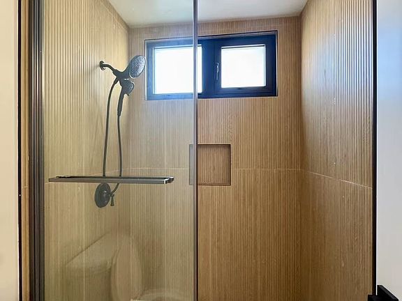 4th image of 4356 Cherokee Ave #1