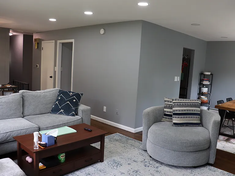 442 Surrey Ln #A — Photo 6