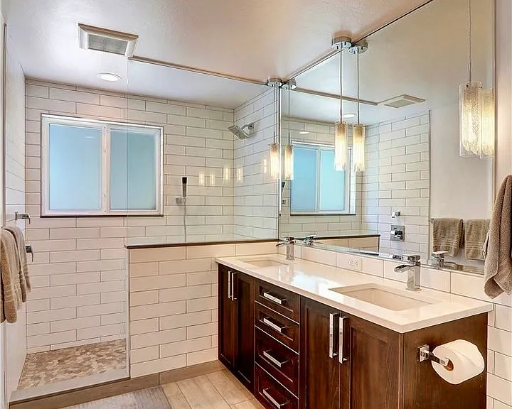 9216 224th St SW — Photo 20