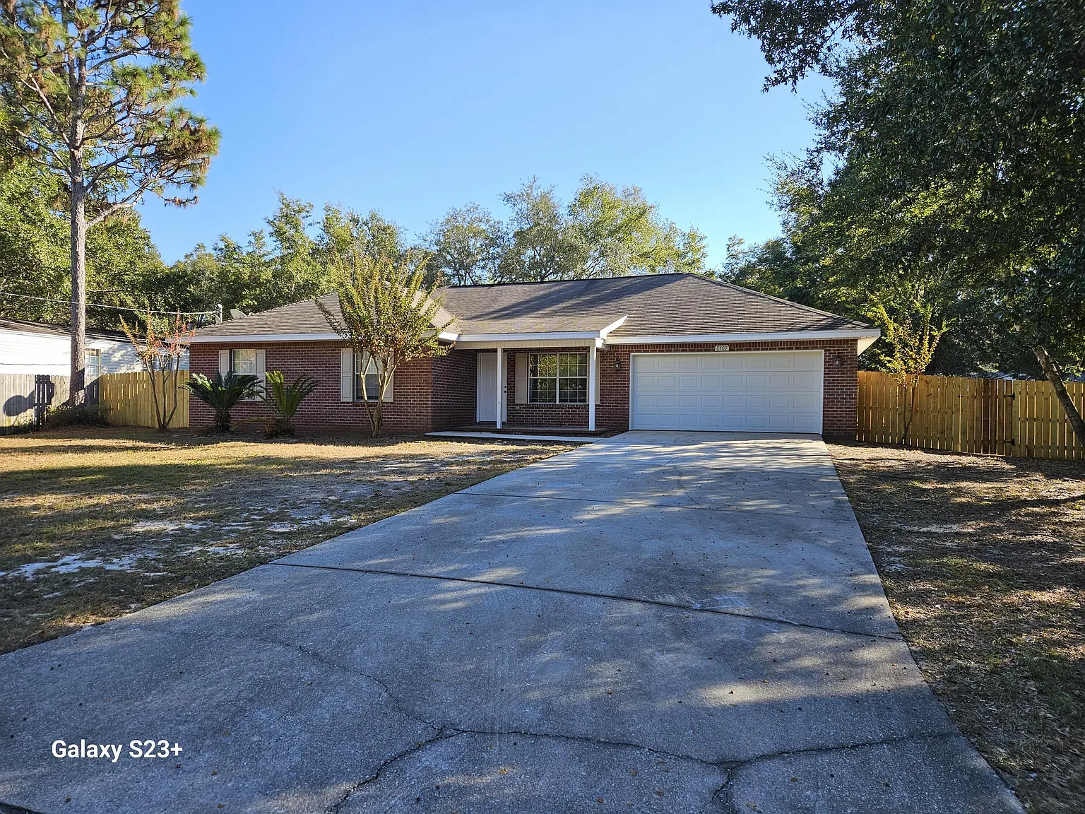 3 bed, 2.0 bath, 1734 sqft, $1,900 — Photo 3