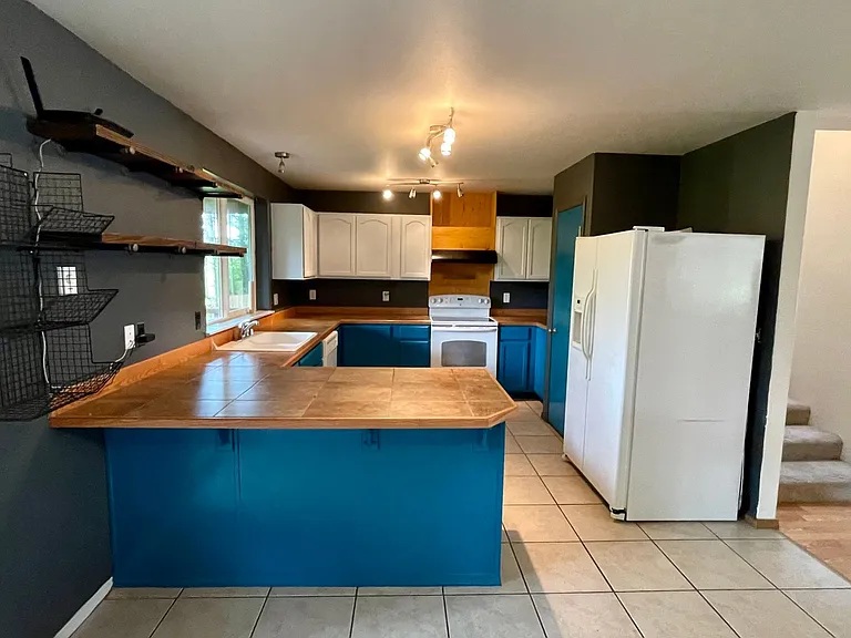 17535 Clear Lake Blvd SE — Photo 21