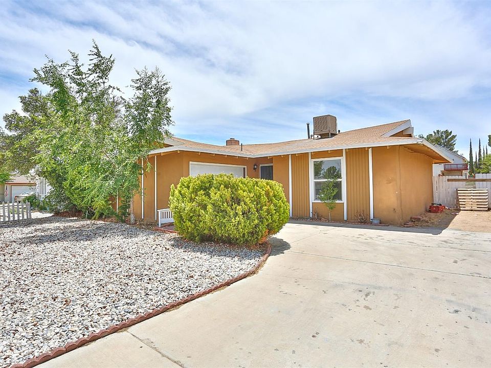 1st image of 14040 Wimbleton Dr