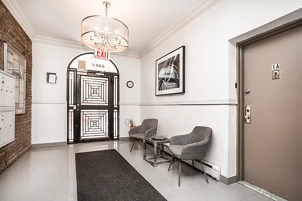 Rented by Blip LLC | media 34