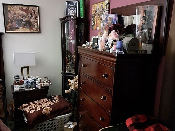 3rd image of 1350 N Marine Ave APT 113
