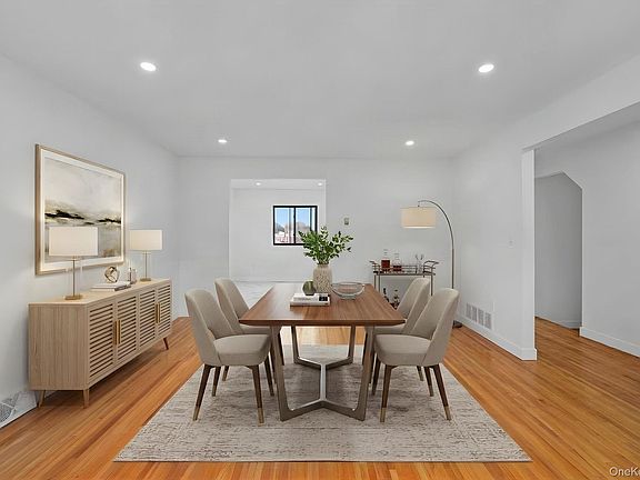 2nd image of 4648 Murdock Avenue