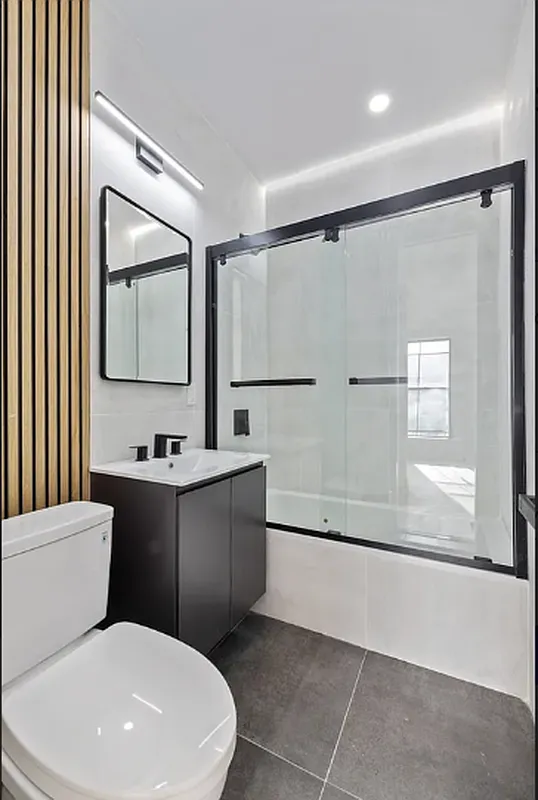 75 Thompson Street 7