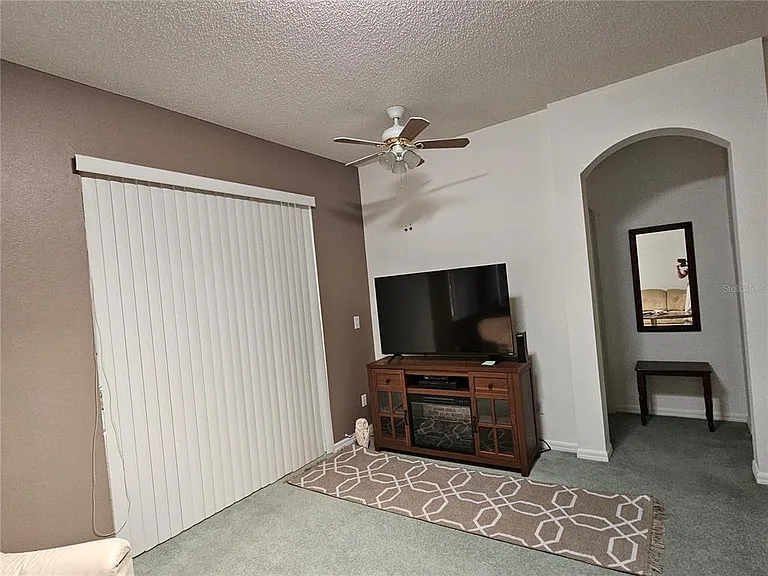 739 Tremont Greens Ln — Photo 17