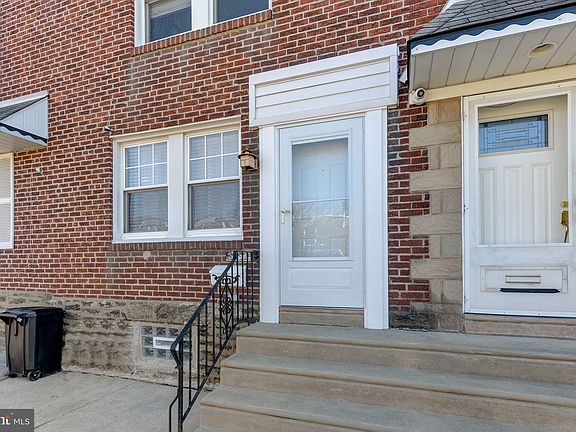 2nd image of 5737 Tackawanna St