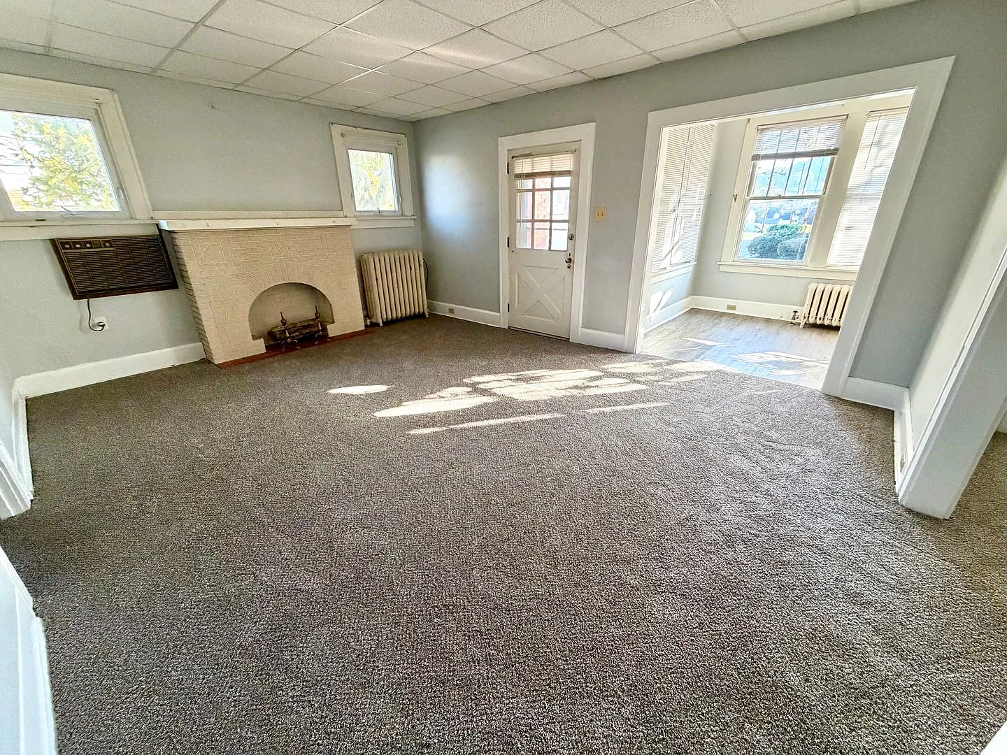 3421 5th Avenue (Full Service) — Photo 3