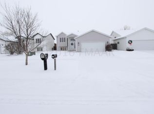 834 Homestead Ct, West Fargo, ND 58078