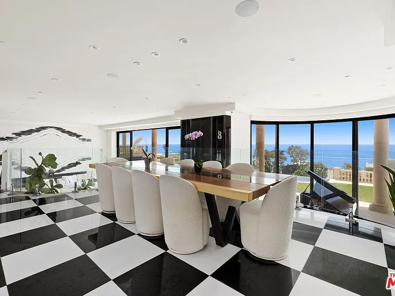 22435 Pacific Coast Hwy — Photo 8