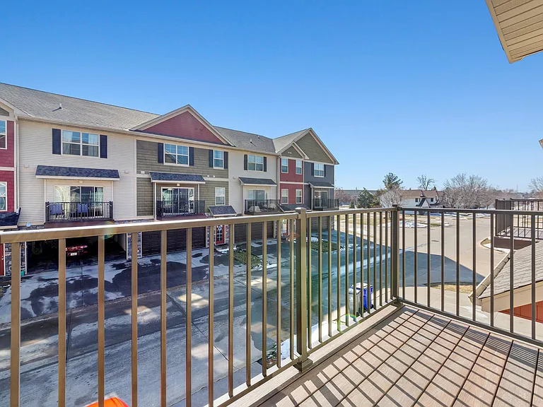 Boyson Commons — Photo 12