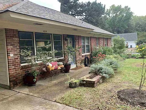 1634 Rabb Rd Photo 1