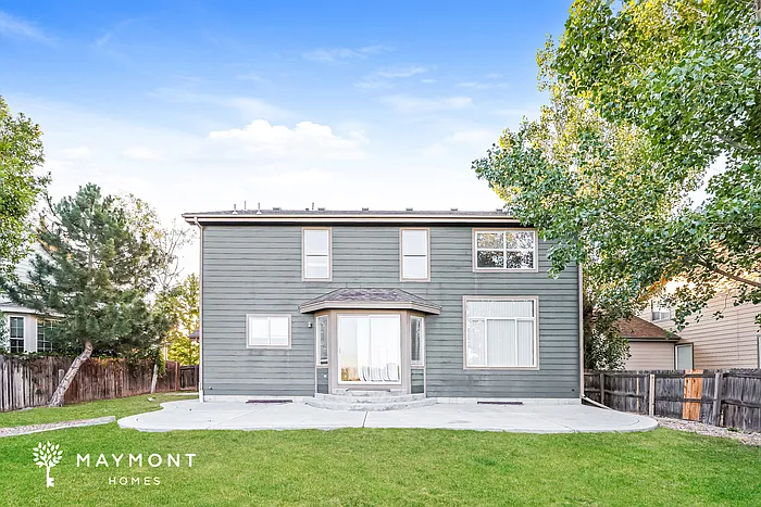 3 bed, 3.0 bath, 2882 sqft, $3,145 — Photo 3